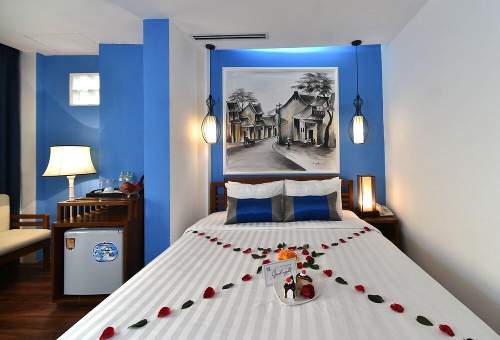 Hanoi Avatar Hotel Bagian luar foto