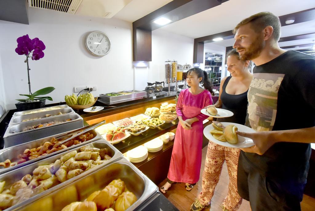 Hanoi Avatar Hotel Bagian luar foto